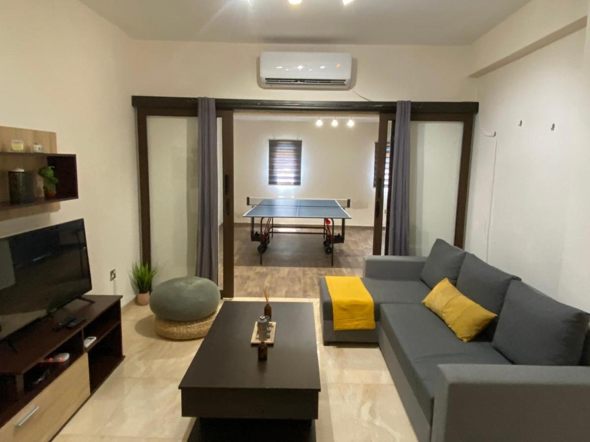 Philip Spacious Apartment Limassol Luaran gambar
